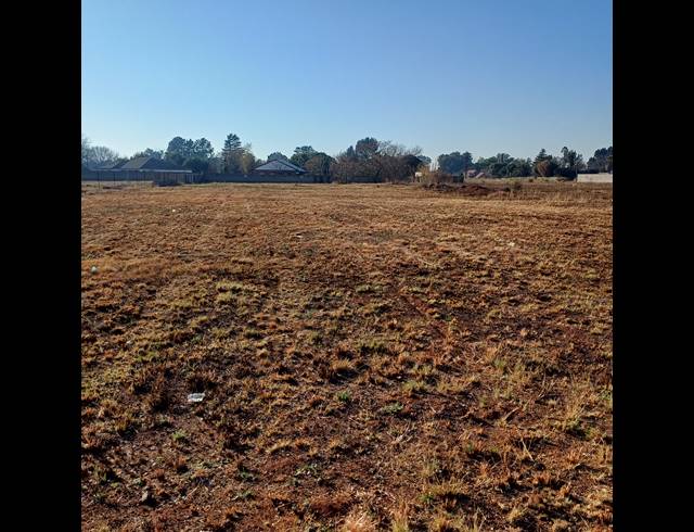 4,064M² VACANT LAND FOR SALE IN HENLEY ON KLIP